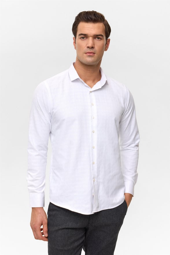 Beyaz Slim Fit Armürlü Klasik Yaka Gömlek