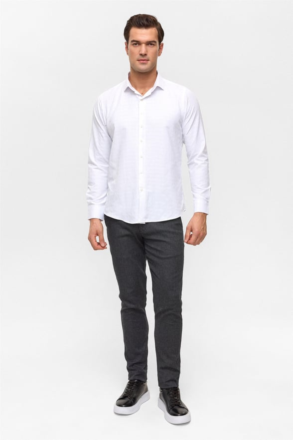 Beyaz Slim Fit Armürlü Klasik Yaka Gömlek