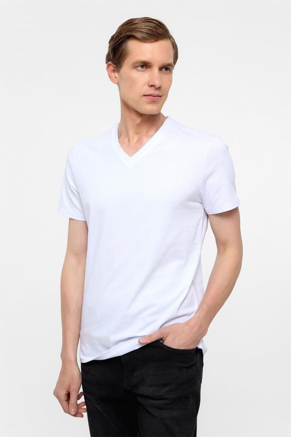 Beyaz Slim Fit Düz V Yaka Tişört