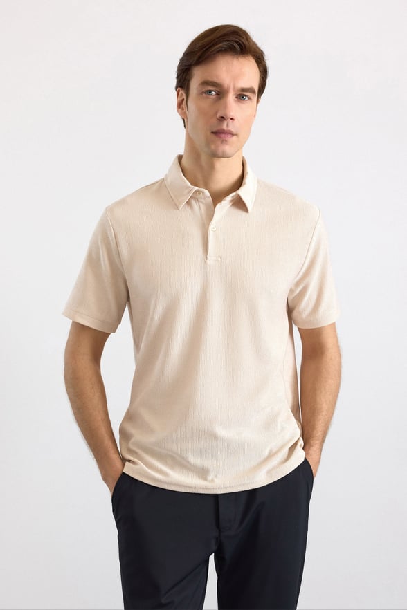 Ekru Regular Düz Polo Yaka Tişört