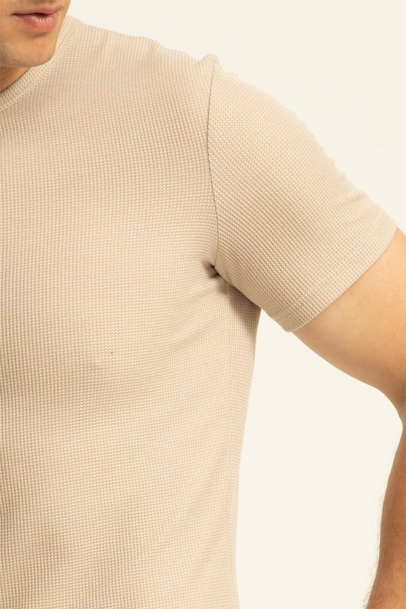 Ekru Slim Armürlü O Yaka  Tişört