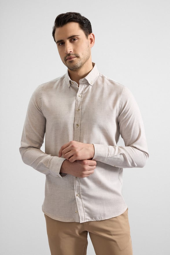 Ekru Slim Düğmeli Yaka Düz Cepsiz Casual Gömlek