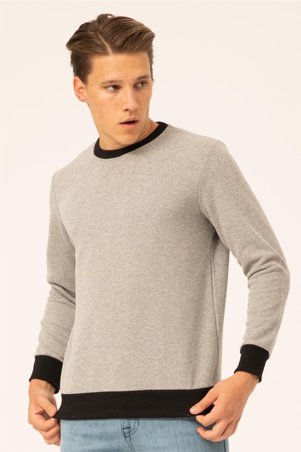 Gri Regular Armürlü O Yaka  Sweatshirt