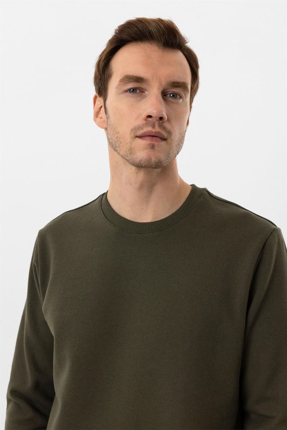 Koyu Haki Regular Düz O Yaka Sweatshirt