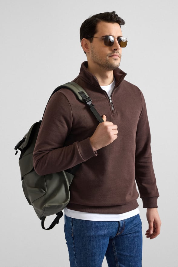 Koyu Kahve Regular Düz Yarım Balıkçı Yaka Sweatshirt