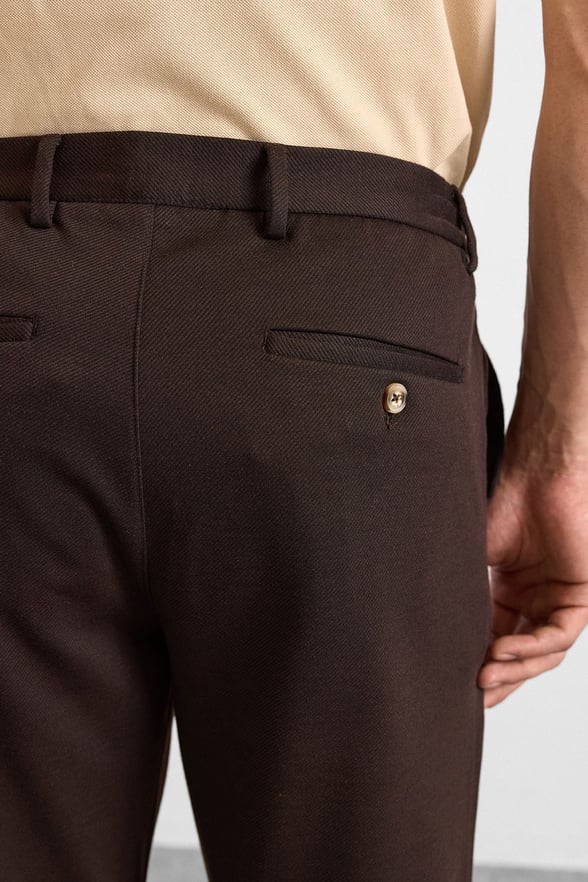 Koyu Kahve Slim Düz Twill Yarım Lastikli Jogger Pantolon