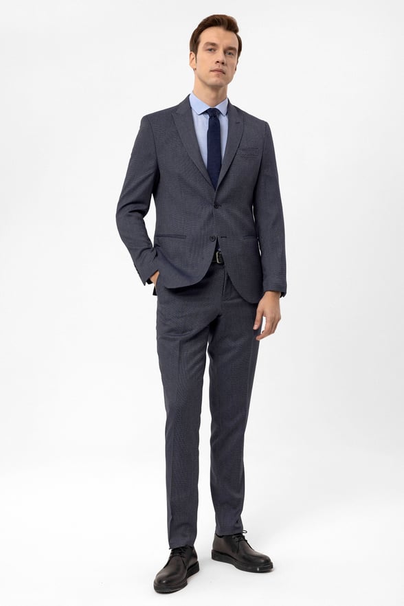 Lacivert Slim Fit Armürlü Sivri Yaka 6 Drop Klasik Takım Elbise