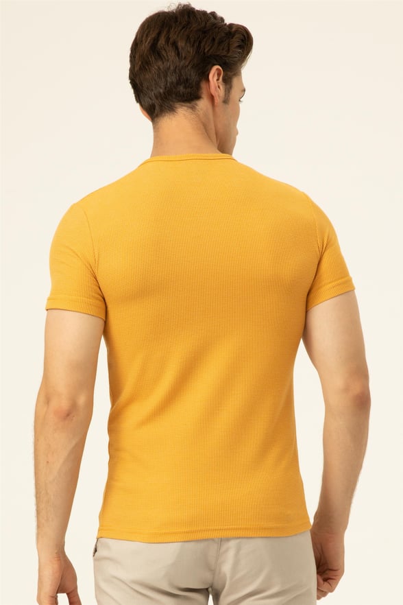 SARI 2 Slim Armürlü O Yaka  Tişört