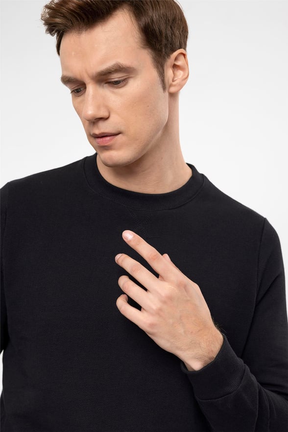 SİYAH 10 Regular Armürlü O Yaka  Sweatshirt