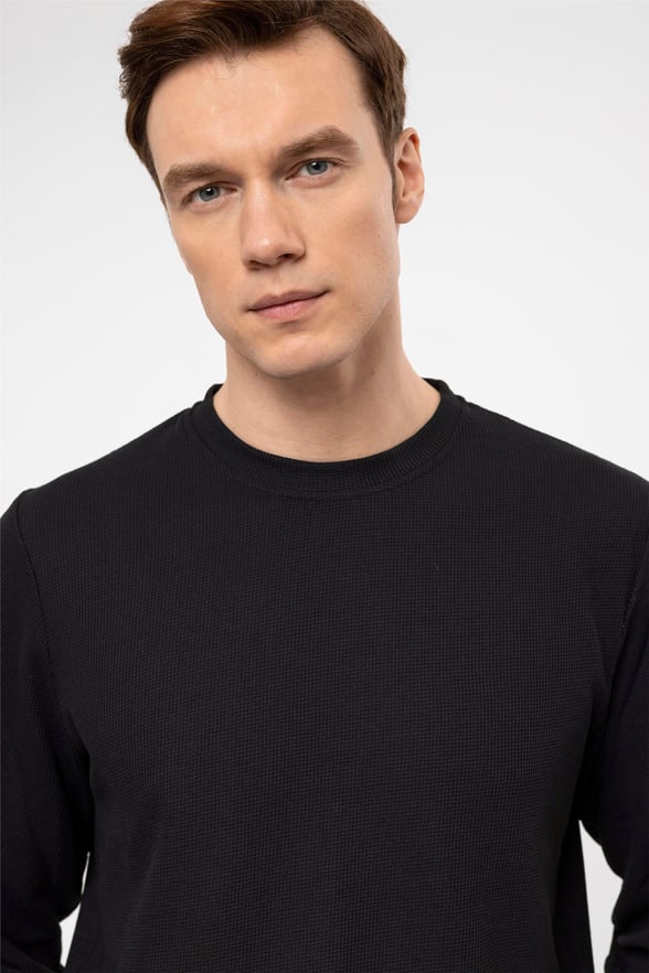 Siyah Regular Armürlü O Yaka  Sweatshirt