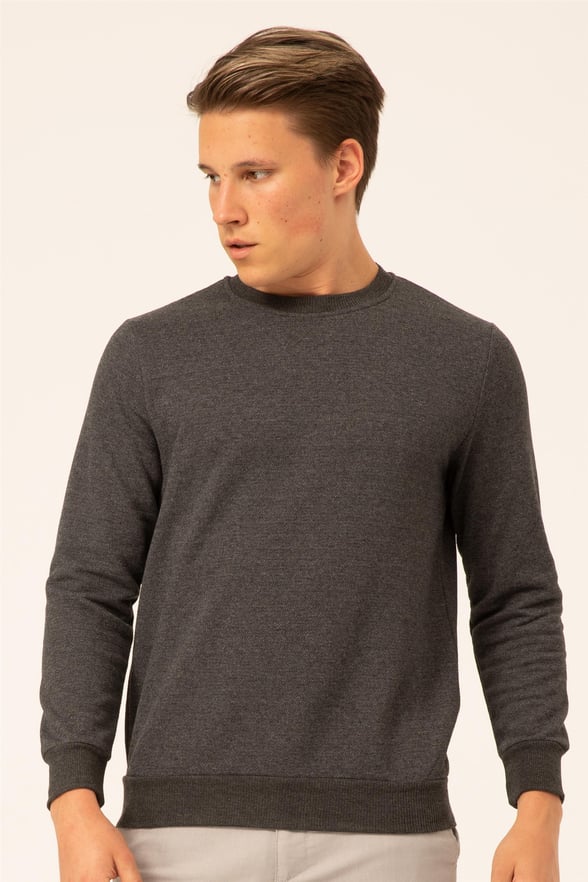 Siyah Regular Armürlü O Yaka  Sweatshirt
