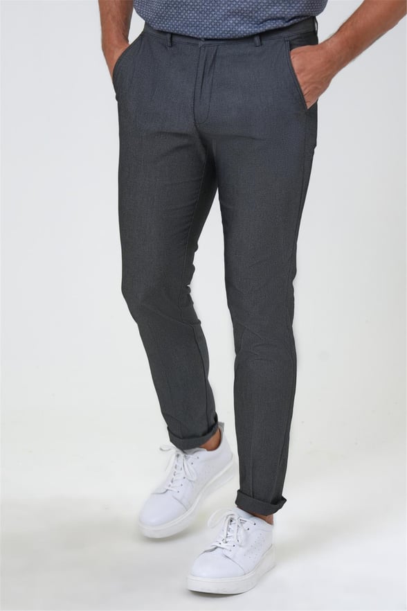 Siyah Regular Armürlü Pantolon