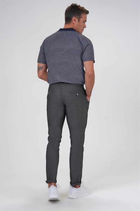 Siyah Regular Armürlü Pantolon