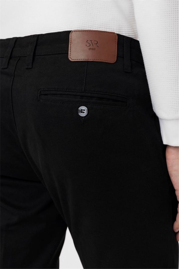 Siyah Regular Armürlü Pantolon
