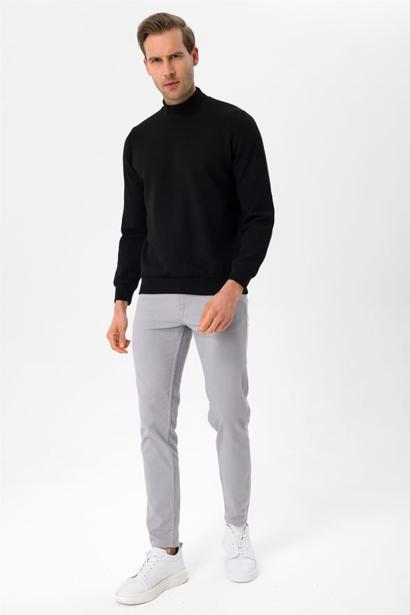 Siyah Regular Armürlü Yarım Balıkçı Yaka  Sweatshirt