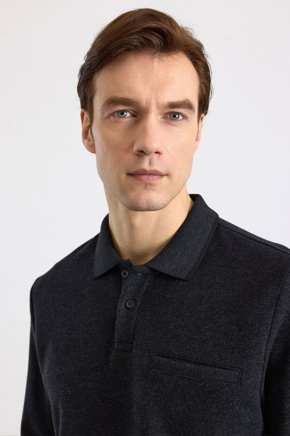 Siyah Regular Düz Fermuarlı Polo Yaka Sweatshirt