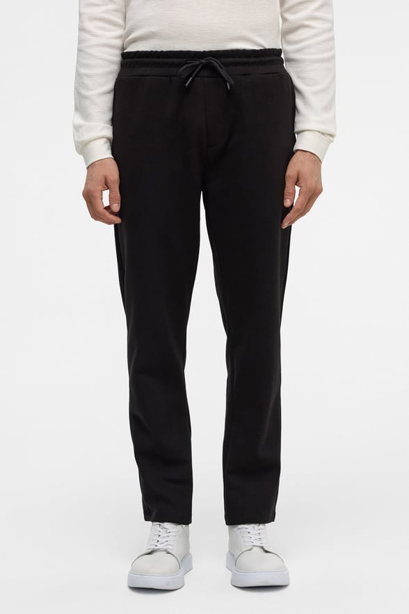 Siyah Regular Düz Jogger Pantolon