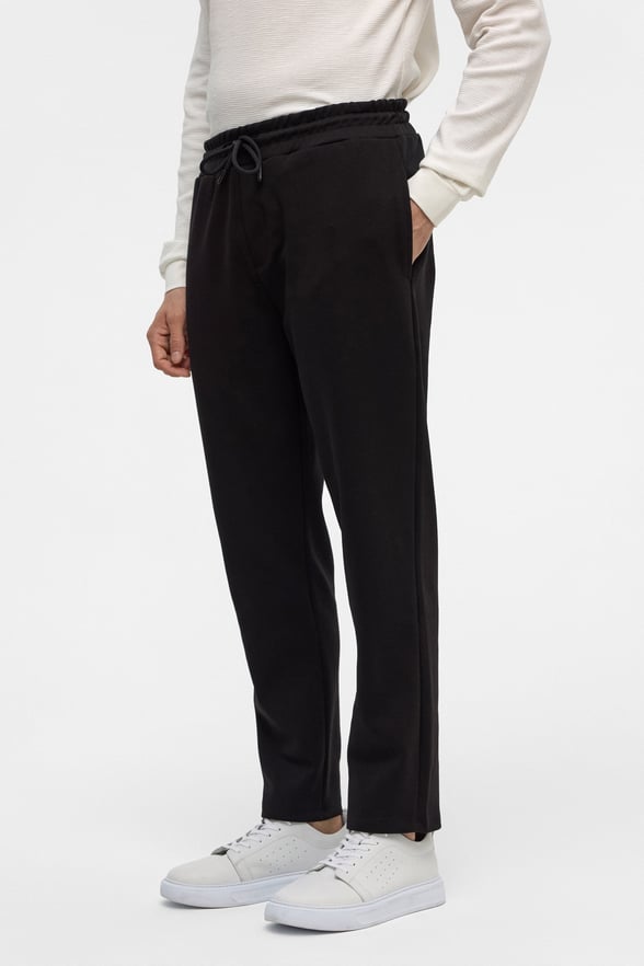Siyah Regular Düz Jogger Pantolon