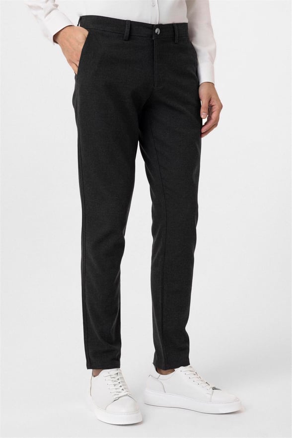 Siyah Slim Armürlü Pantolon
