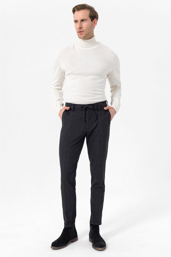 Siyah Slim Armürlü   Pantolon