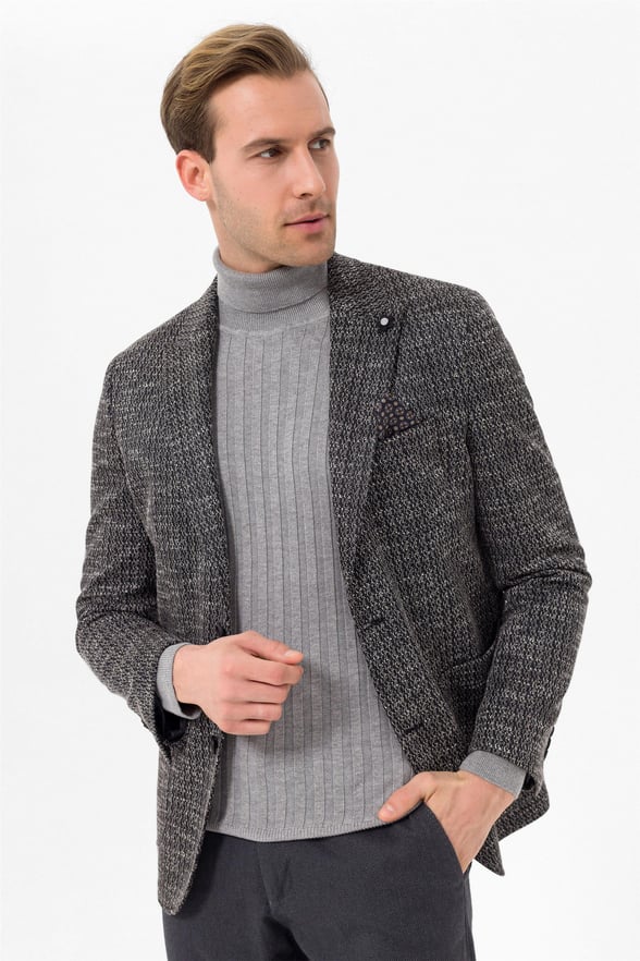 Siyah Slim Armürlü Sivri Yaka 6 Drop                                                       Ceket