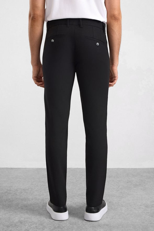 Siyah Slim Düz Armürlü Normal Bel Standart Klasik Pantolon