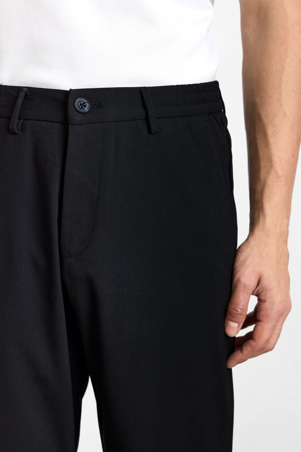 Siyah Slim Düz Bezayağı Yarım Lastikli Jogger Pantolon