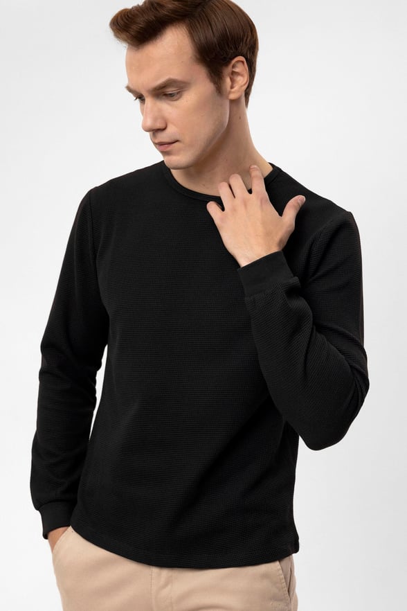 Siyah Slim Fit Armürlü Bisiklet Yaka Sweatshirt