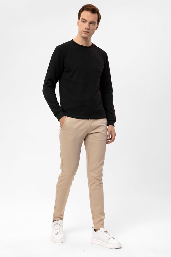 Siyah Slim Fit Armürlü Bisiklet Yaka Sweatshirt