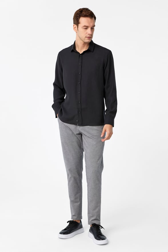 Siyah Slim Fit Düz Klasik Yaka Gömlek