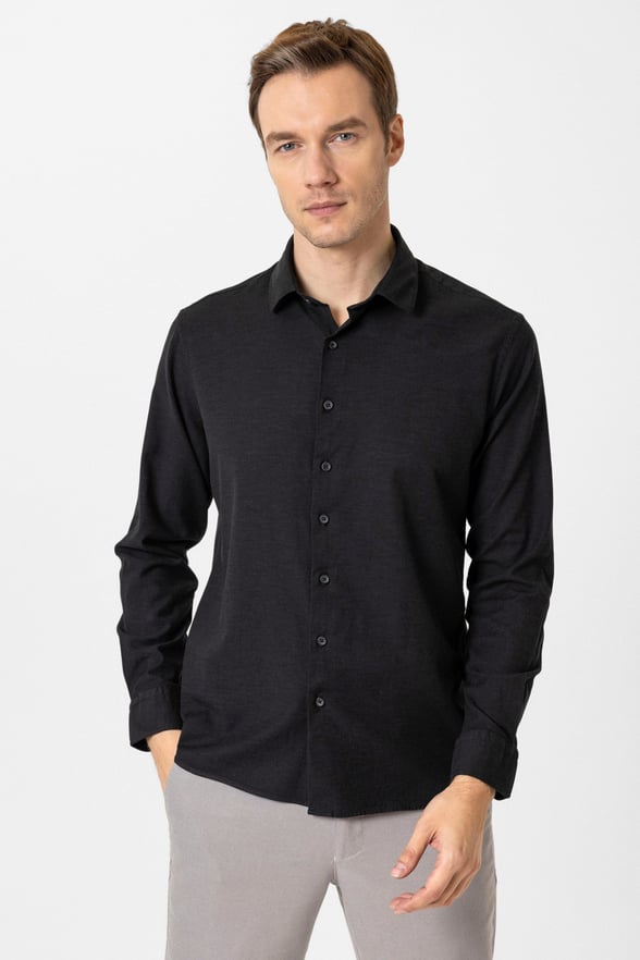 Siyah Slim Fit Düz Klasik Yaka Gömlek