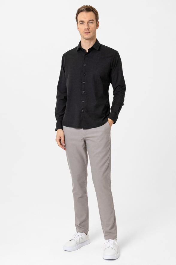 Siyah Slim Fit Düz Klasik Yaka Gömlek
