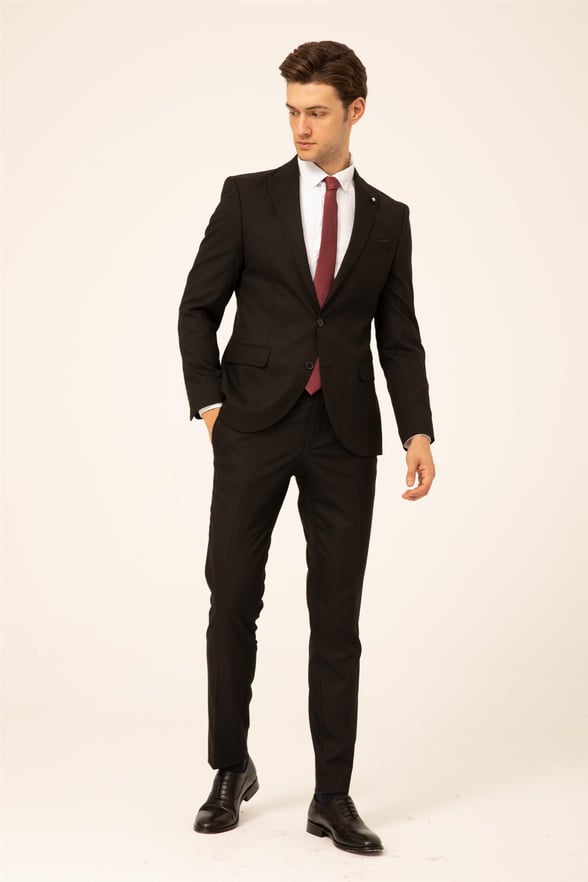 Siyah Slim Fit Düz Sivri Yaka 6 Drop Klasik Takım Elbise