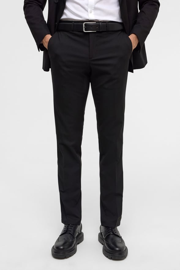 Siyah Slim Fit Düz Sivri Yaka 6 Drop Klasik Takım Elbise
