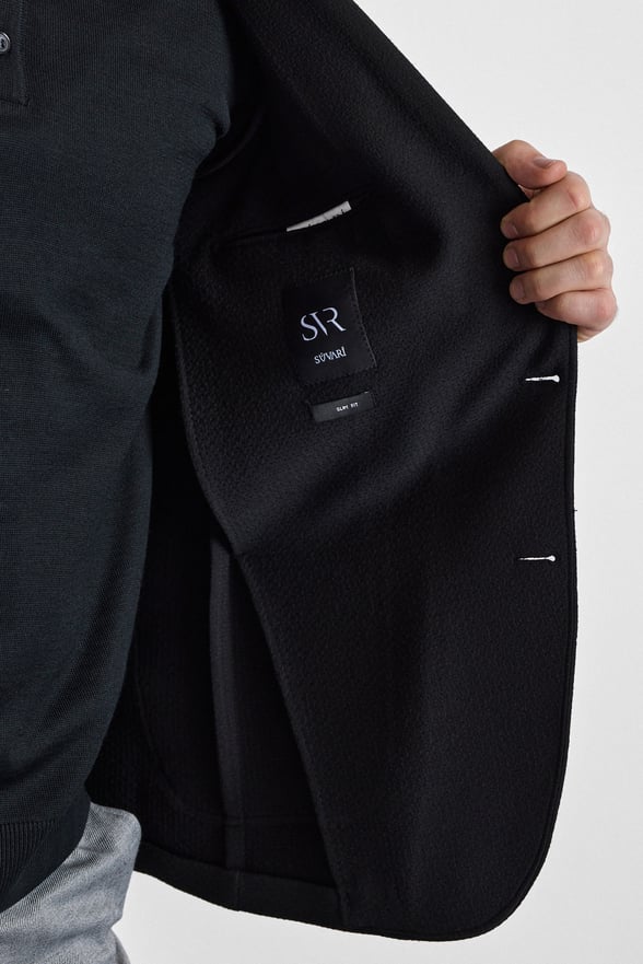 Siyah Slim Sivri Yaka Torba Cep 6 Drop Klasik Ceket