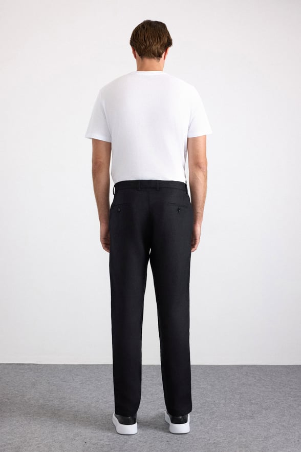Siyah Smart Fit Düz Lastikli Standart Jogger Pantolon