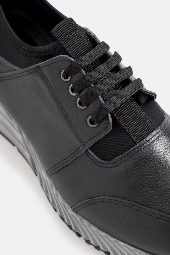 Siyah Sneakers Ayakkabı