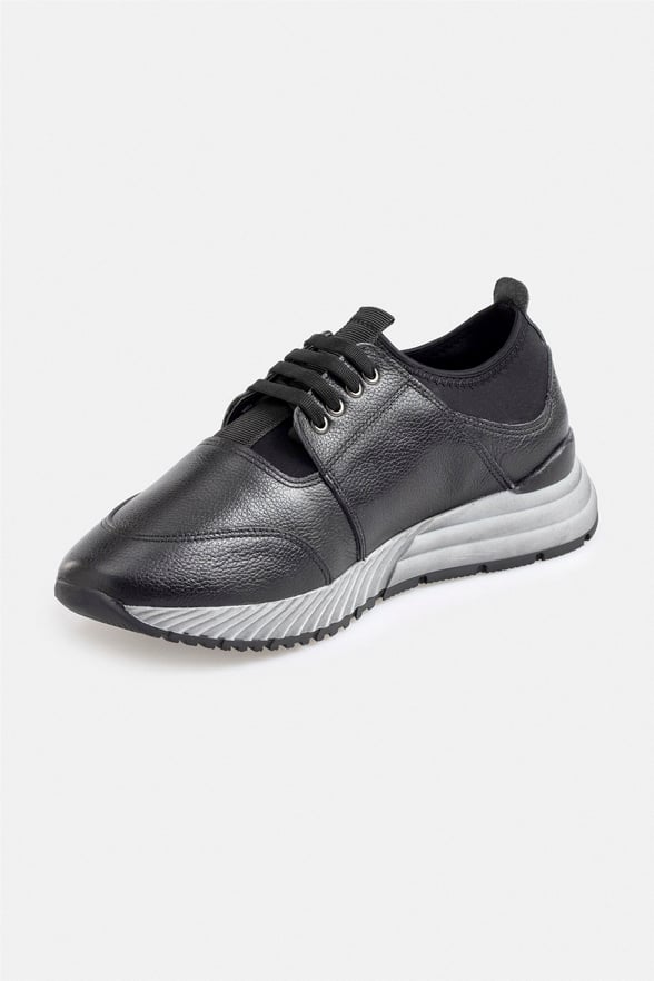 Siyah Sneakers Ayakkabı