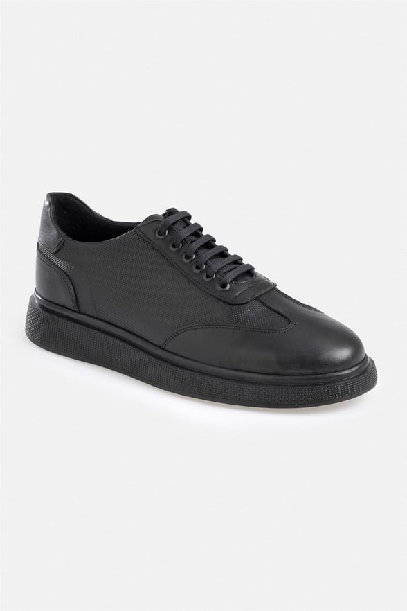 Siyah     Sneakers Ayakkabı