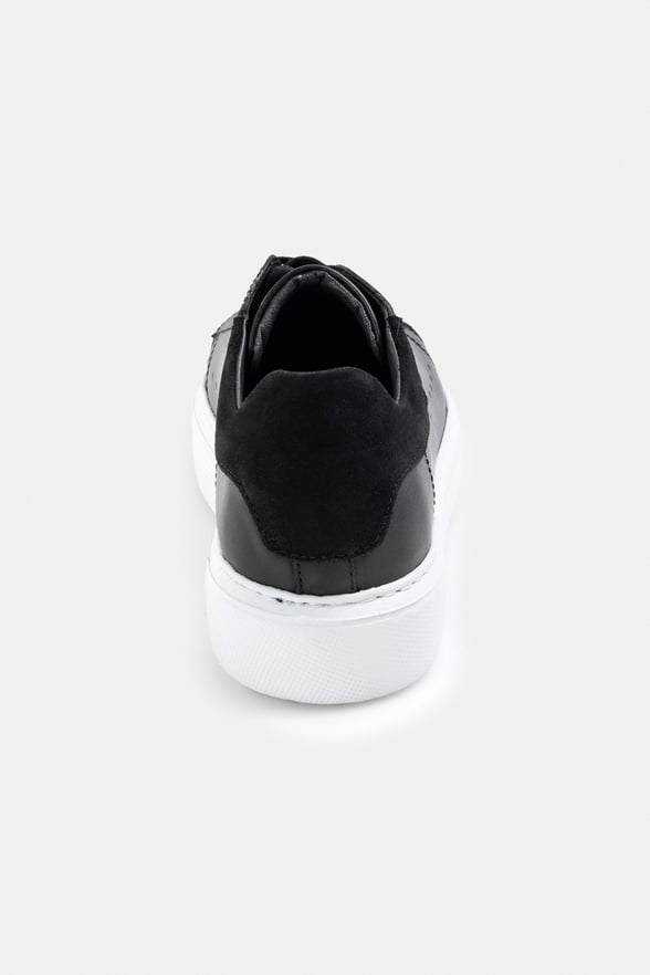 Siyah Sneakers Ayakkabı