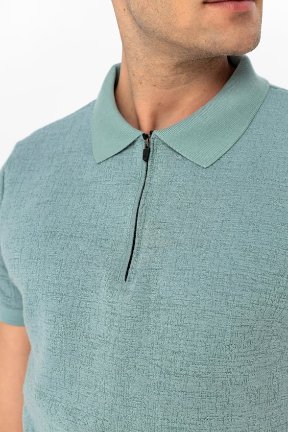 Su Yeşili Slim Armürlü Polo Yaka Tişört