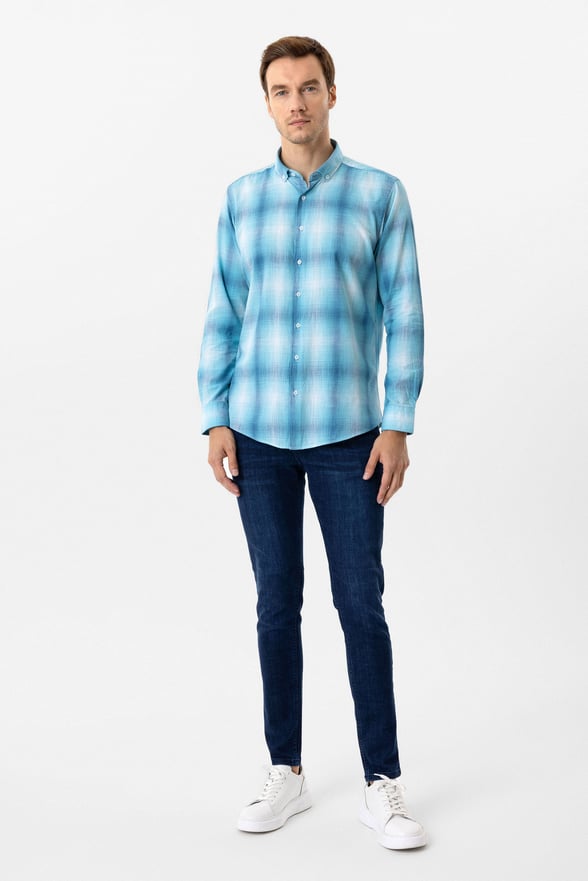 Turkuaz Slim Fit Desenli Düğmeli Yaka Gömlek