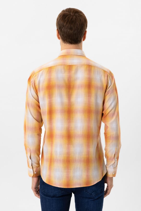 Turuncu Slim Fit Desenli Düğmeli Yaka Gömlek
