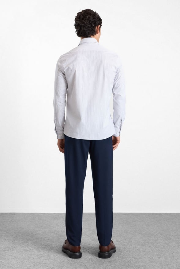 Vizon Slim Düğmeli Yaka Dikey Çizgili Armürlü Cepsiz Uzun Kollu Casual Gömlek