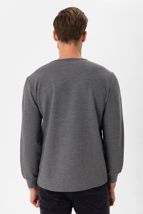 Açık Gri Regular Armürlü O Yaka  Sweatshirt