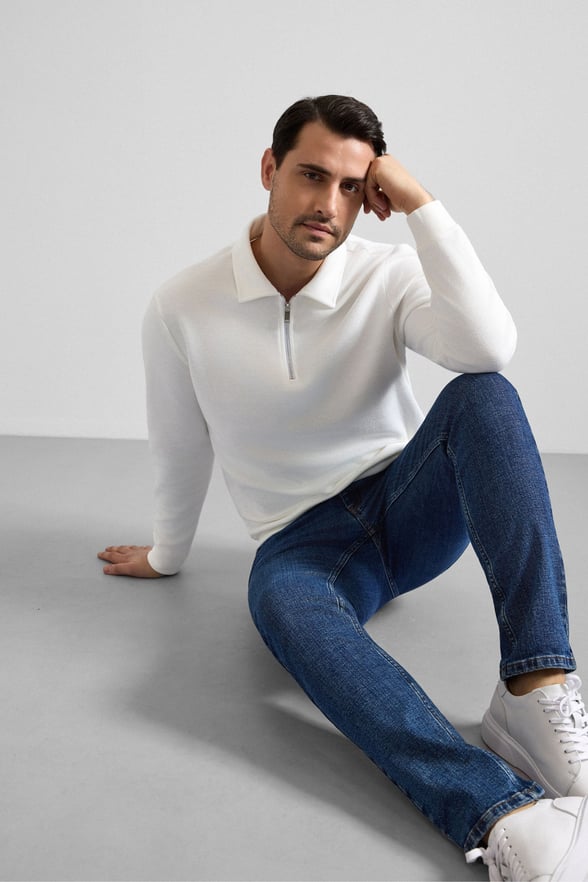 Beyaz Regular Düz Yarım Balıkçı Yaka Sweatshirt