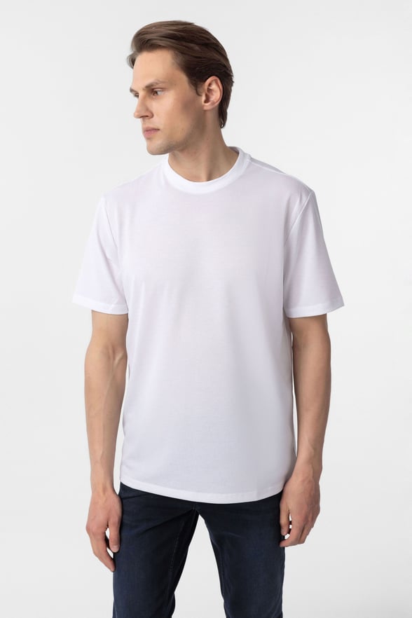 Beyaz Slim Fit Armürlü Bisiklet Yaka Tişört