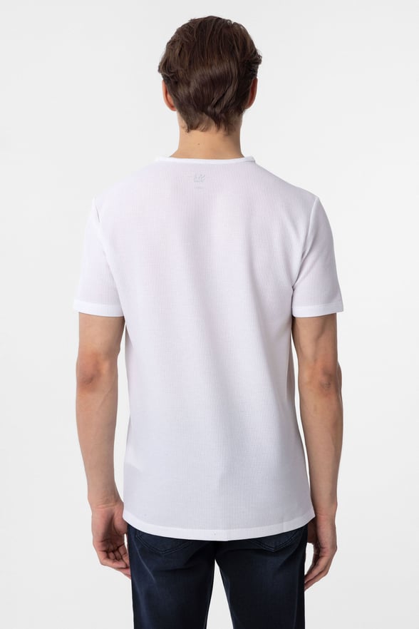 Beyaz Slim Fit Armürlü Bisiklet Yaka Tişört