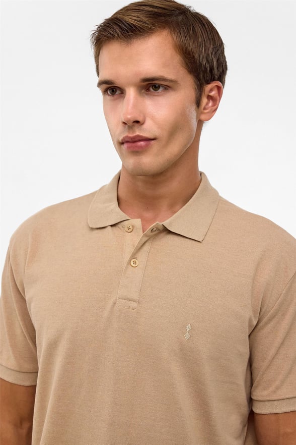Ekru Regular Armürlü Polo Yaka Tişört