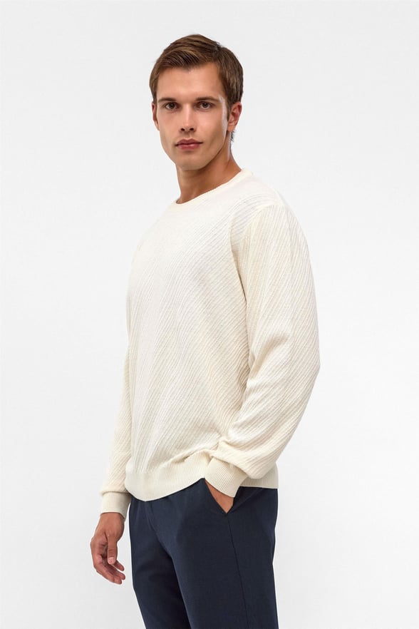 Ekru Slim Fit Armürlü Bisiklet Yaka Triko Kazak